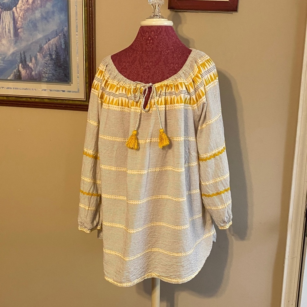 Westport Yellow & Black Striped 2x Blouse - Embroidered Design & Tassel Closure